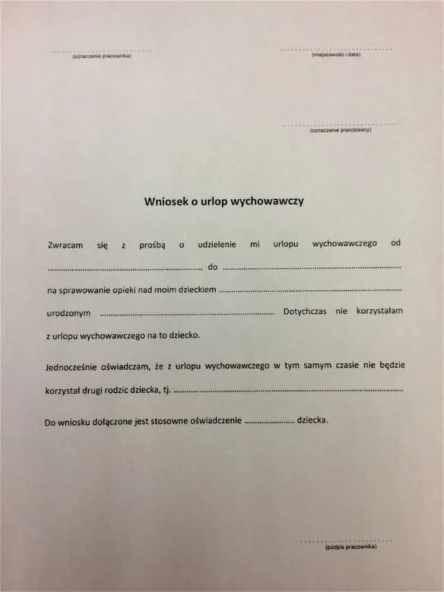 Czy na urlopie wychowawczym można pracować na cały etat? Sprawdź przepisy i konsekwencje Czy na urlopie wychowawczym można pracować na cały etat? Sprawdź przepisy i konsekwencje